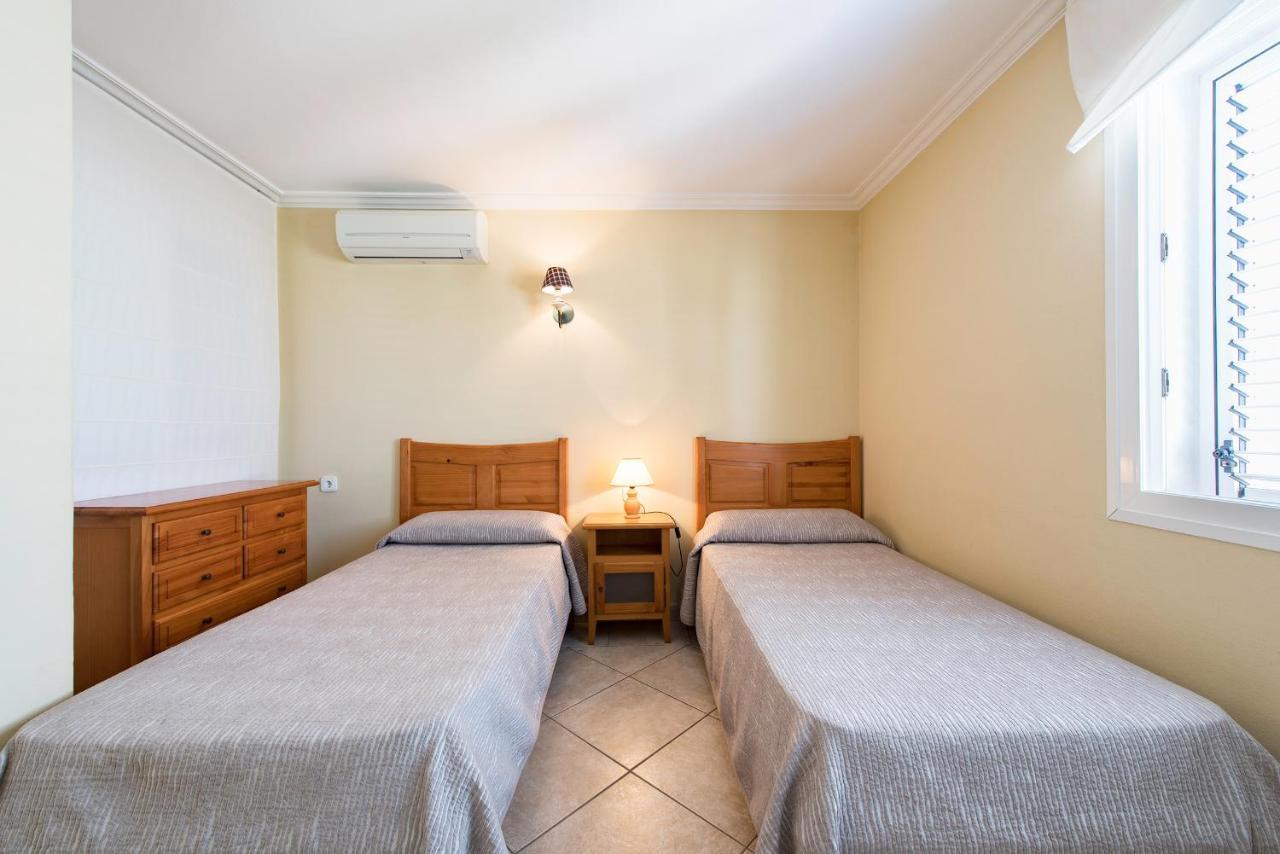 Apartamentos Es Cane Es Cana Dış mekan fotoğraf