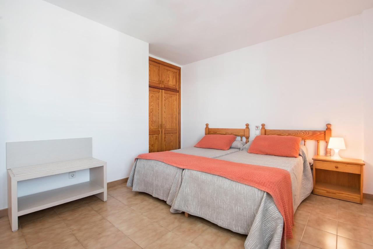 Apartamentos Es Cane Es Cana Dış mekan fotoğraf