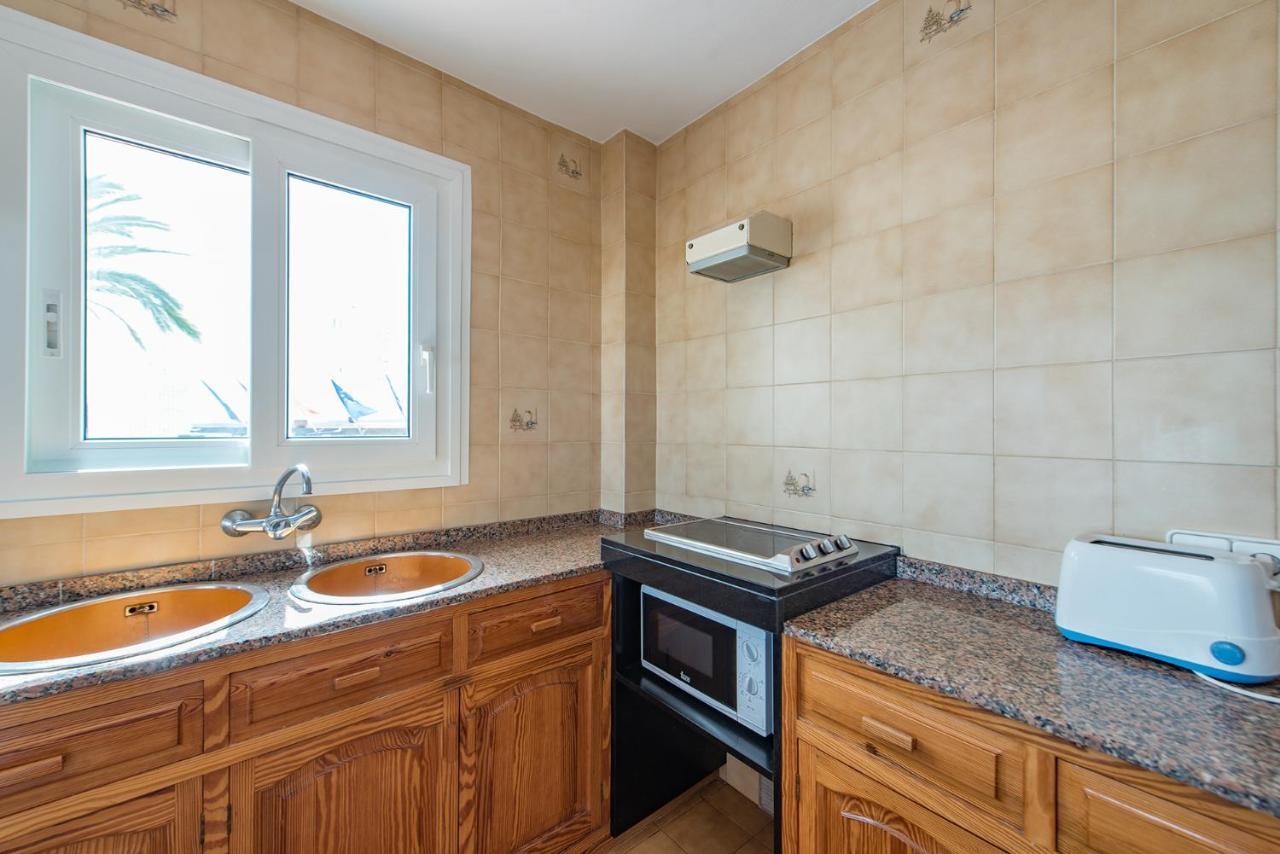 Apartamentos Es Cane Es Cana Dış mekan fotoğraf