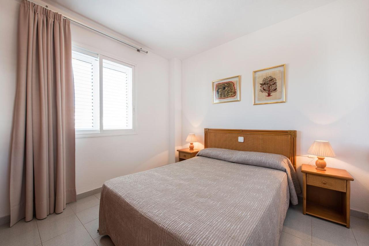 Apartamentos Es Cane Es Cana Dış mekan fotoğraf
