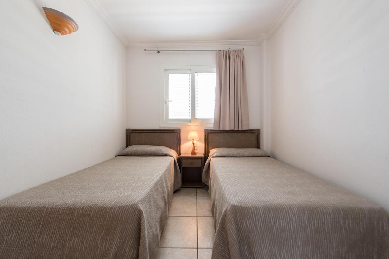 Apartamentos Es Cane Es Cana Dış mekan fotoğraf
