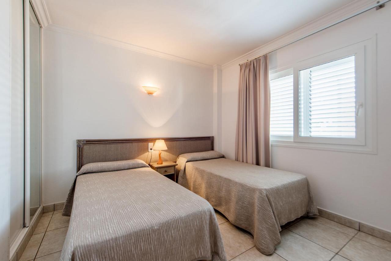Apartamentos Es Cane Es Cana Dış mekan fotoğraf