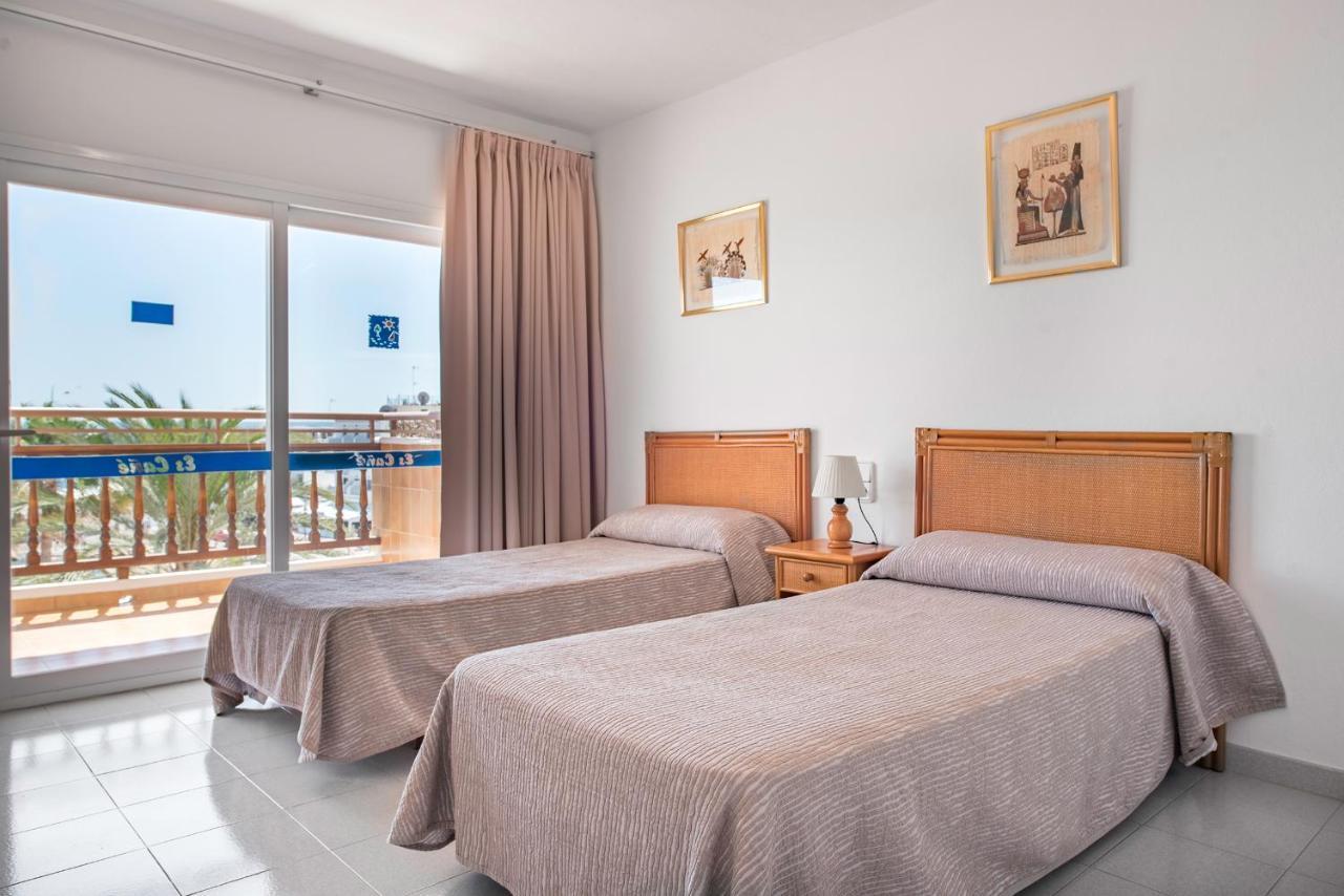 Apartamentos Es Cane Es Cana Dış mekan fotoğraf